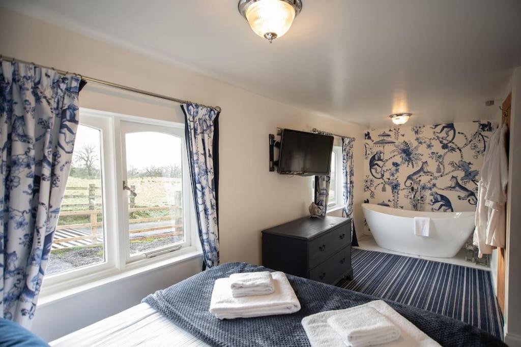 Kekaroka Lodge, Tottergill Farm แบรมพ์ตัน ภายนอก รูปภาพ