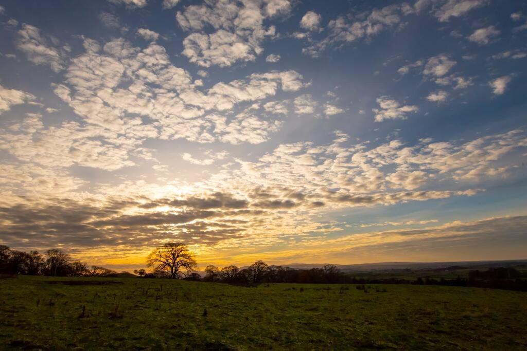 Kekaroka Lodge, Tottergill Farm แบรมพ์ตัน ภายนอก รูปภาพ